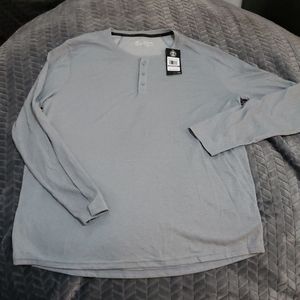 NWT MEN 2XL GREY UNDER ARMOUR LONGSLEEVE SHIRT